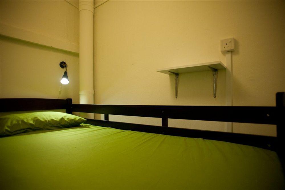 Gap Year Hostel Singapore Exterior photo