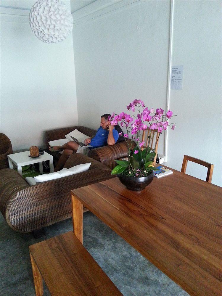 Gap Year Hostel Singapore Exterior photo