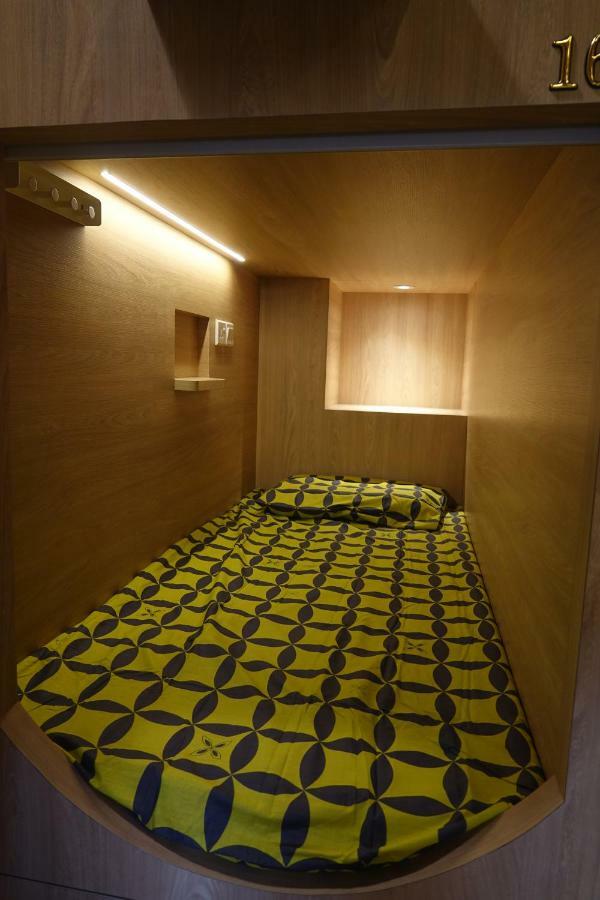 Gap Year Hostel Singapore Exterior photo